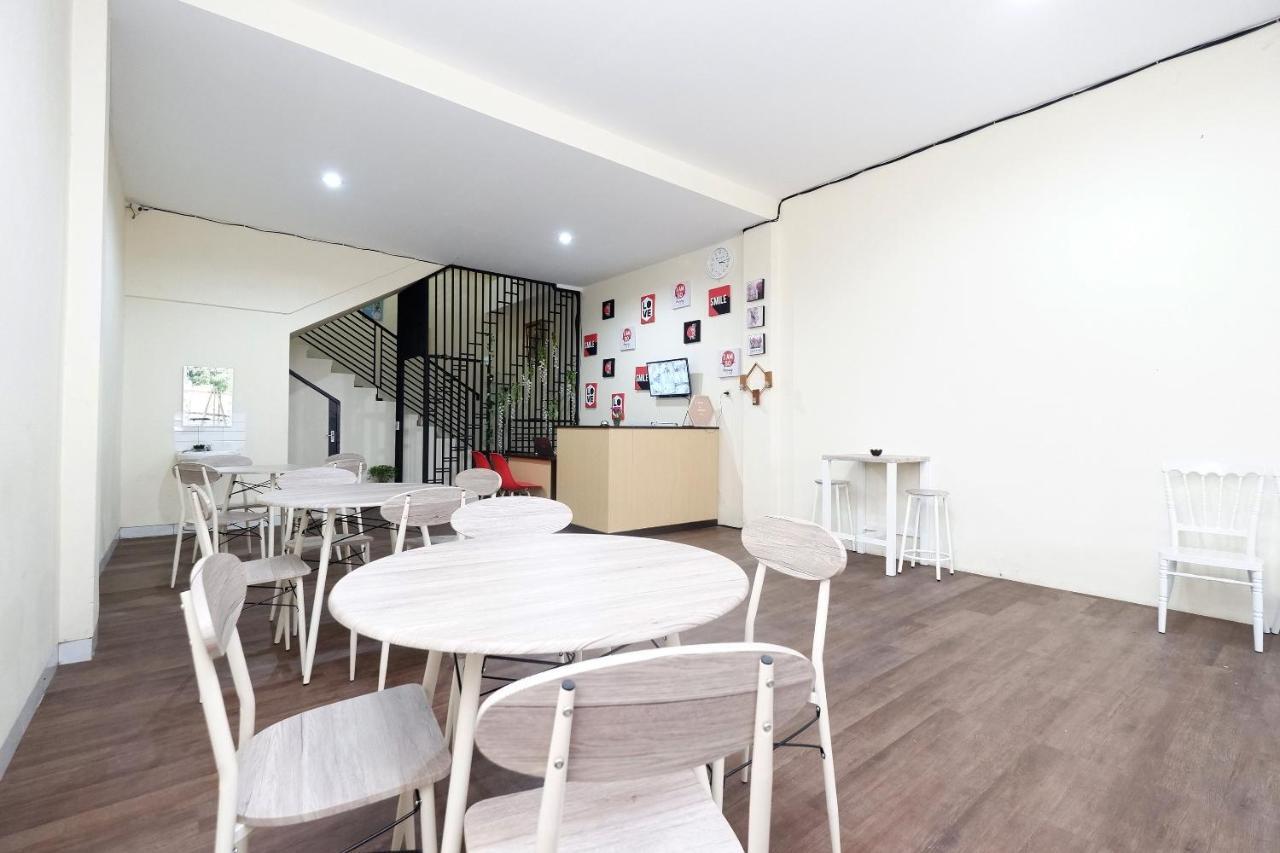 Hotel Oyo 1998 Harmonis Purwokerto Exterior foto