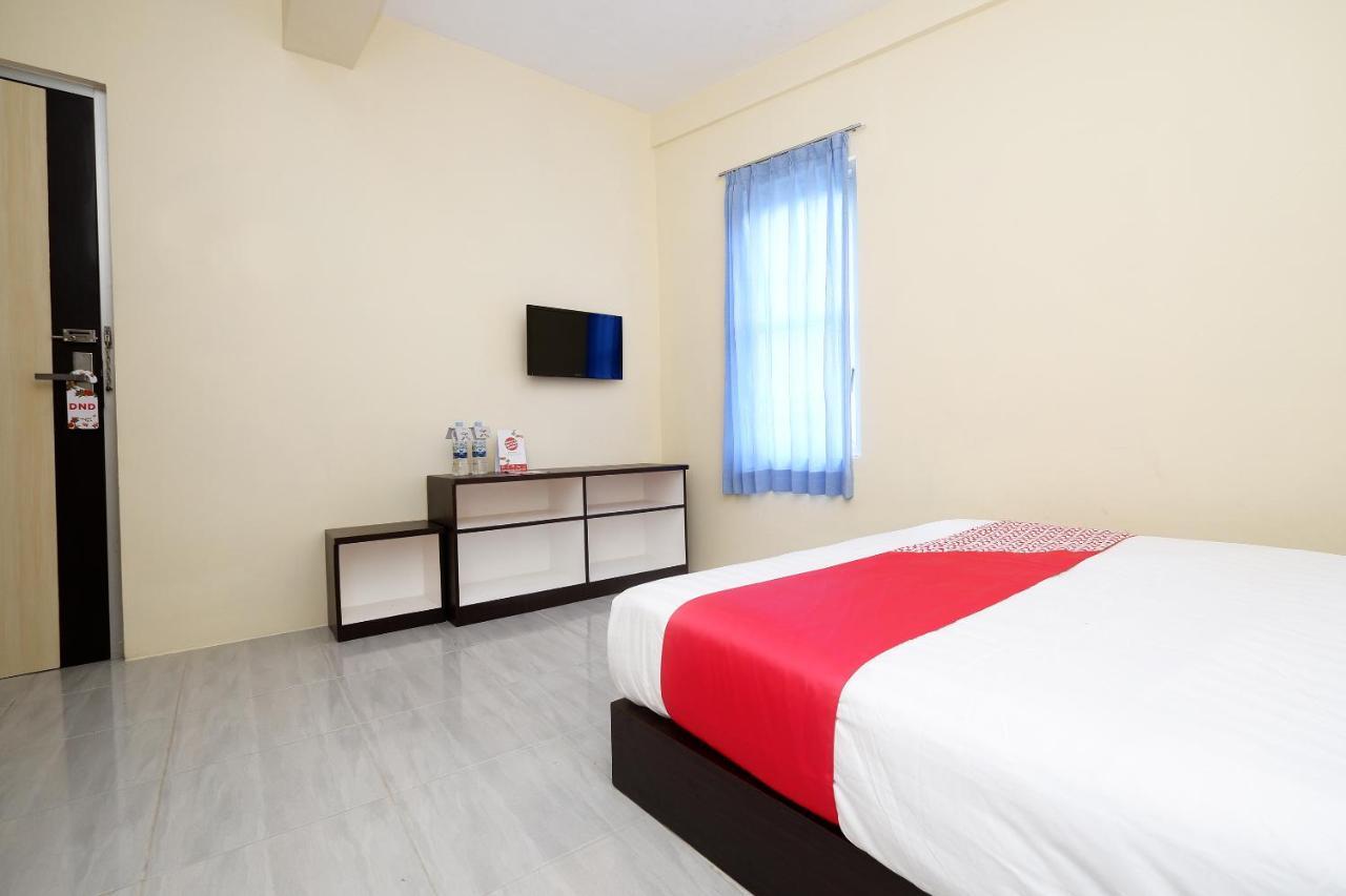 Hotel Oyo 1998 Harmonis Purwokerto Exterior foto