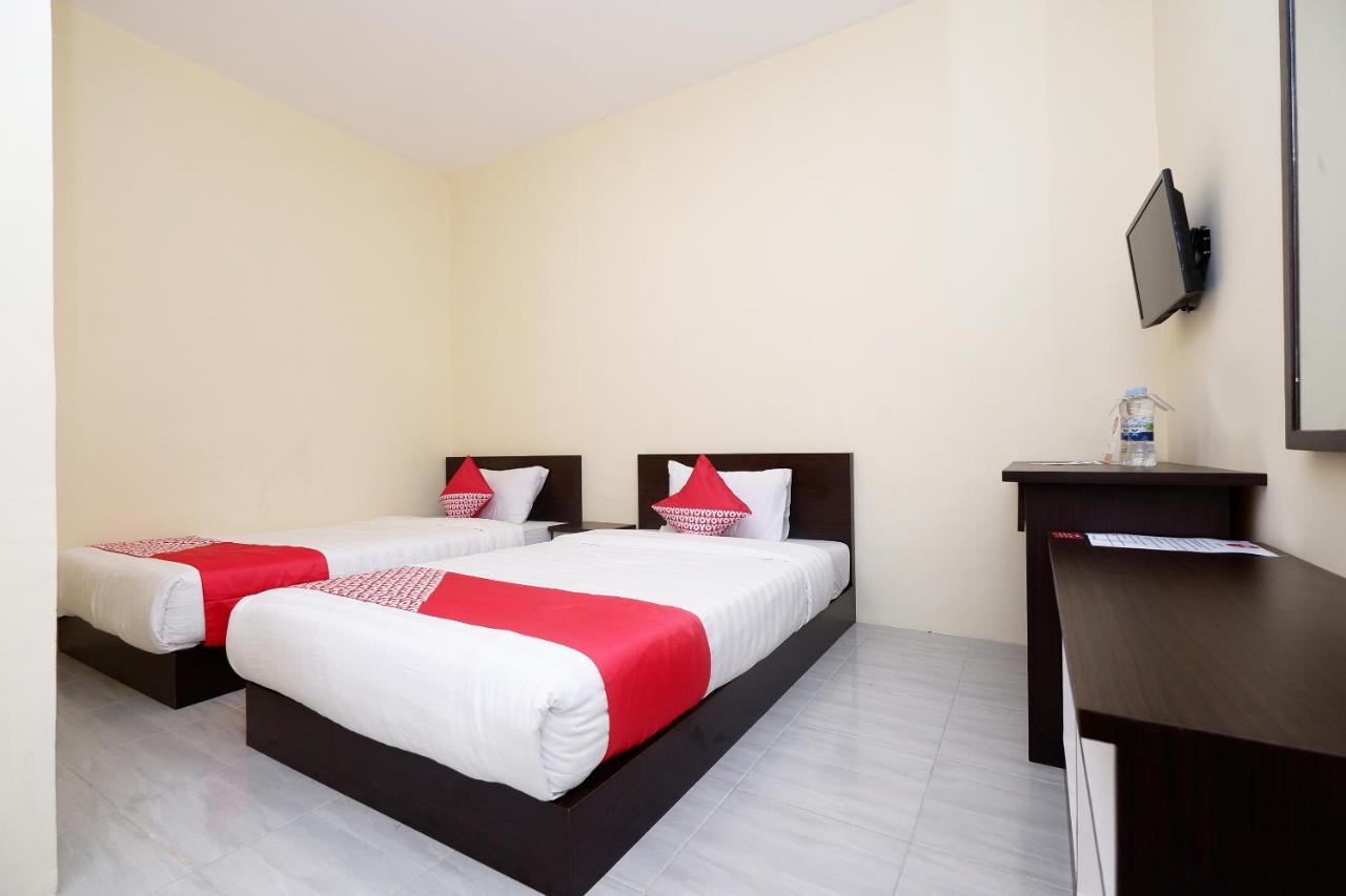 Hotel Oyo 1998 Harmonis Purwokerto Exterior foto